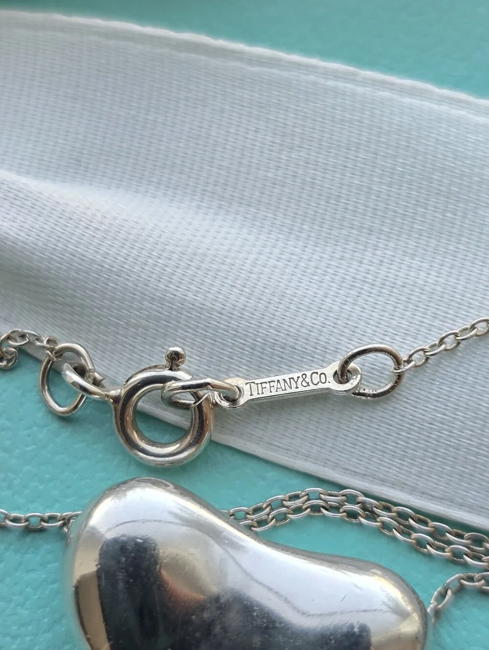 T&Co Peretti Bean necklace